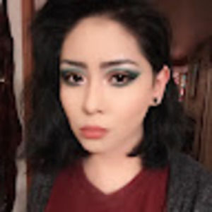 Meet your Posher, Carla